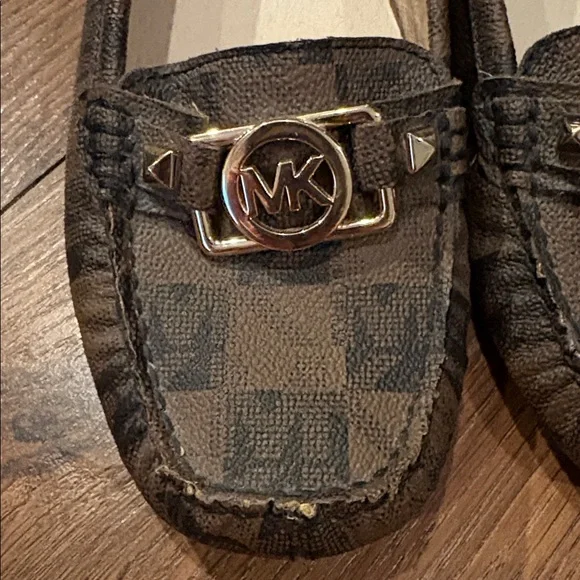 Michael Kors Checkered Brown Loafers - Picture 2 of 12